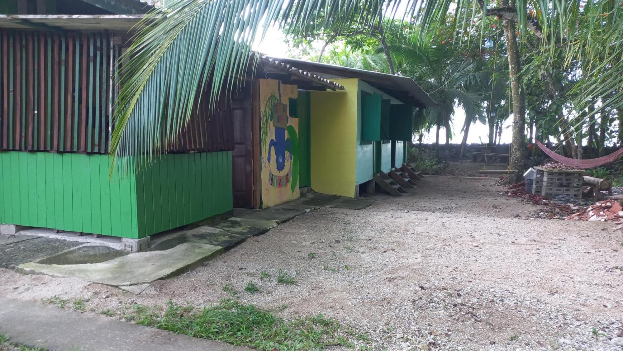 Casa Mamre Hostel Cahuita Ngoại thất bức ảnh